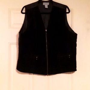 Vest, womens, great northwest brand, 1x zipper front,unique zipper pockets black